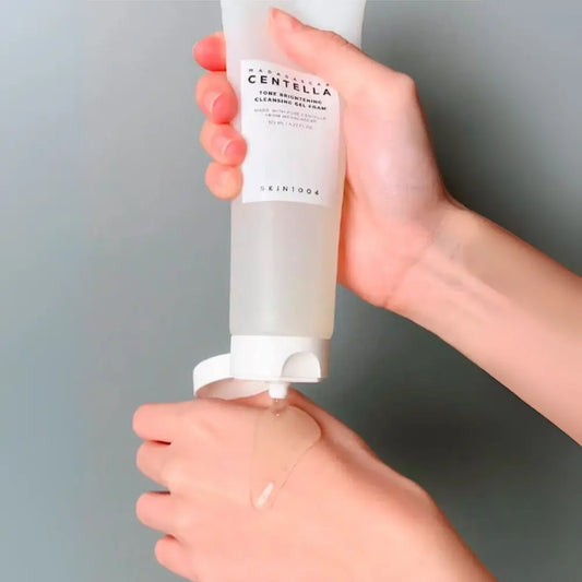 Madagascar Centella Tone Brightening Cleansing Gel Foam 125ml