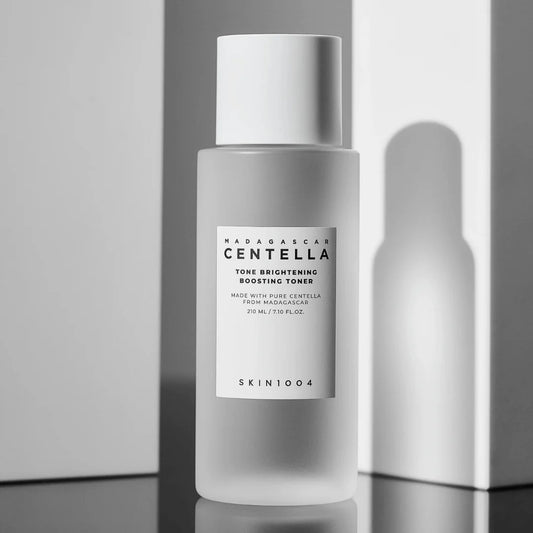 SKIN1004 Tone Brightening Toner 210 ml- Tónico iluminador Facial